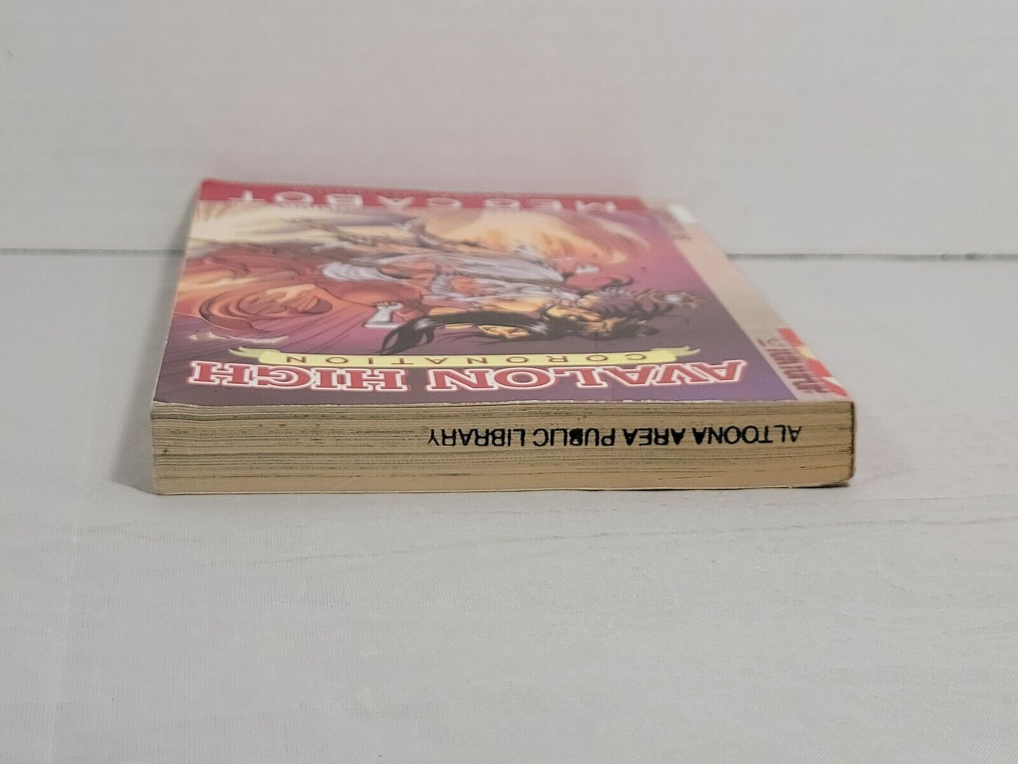 Avalon High: Coronation #2 by Meg Cabot Ex-Library copy