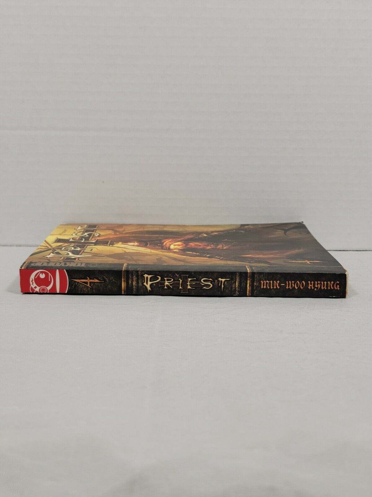 Priest, Vol. 4 by Min-Woo Hyung (Tokyopop, English, Horror, Trade Paperback)