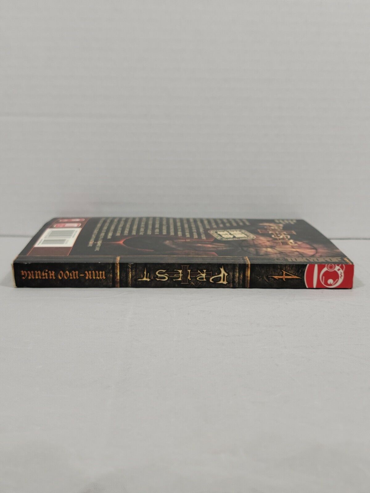 Priest, Vol. 4 by Min-Woo Hyung (Tokyopop, English, Horror, Trade Paperback)