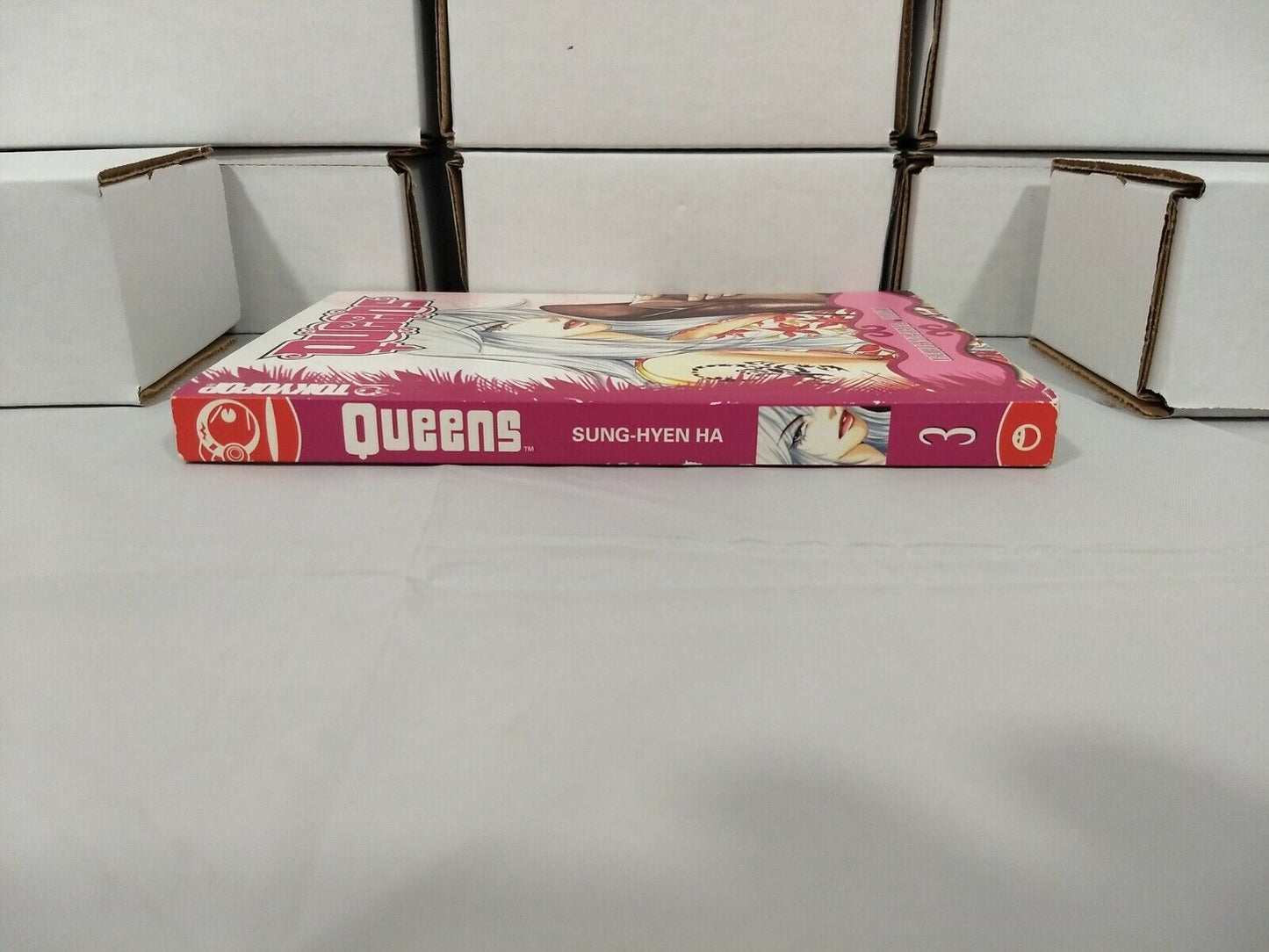 Queens, Vol. 3 by Sung-Hyen Ha (Tokyopop, English, Trade Paperback, Comedy)