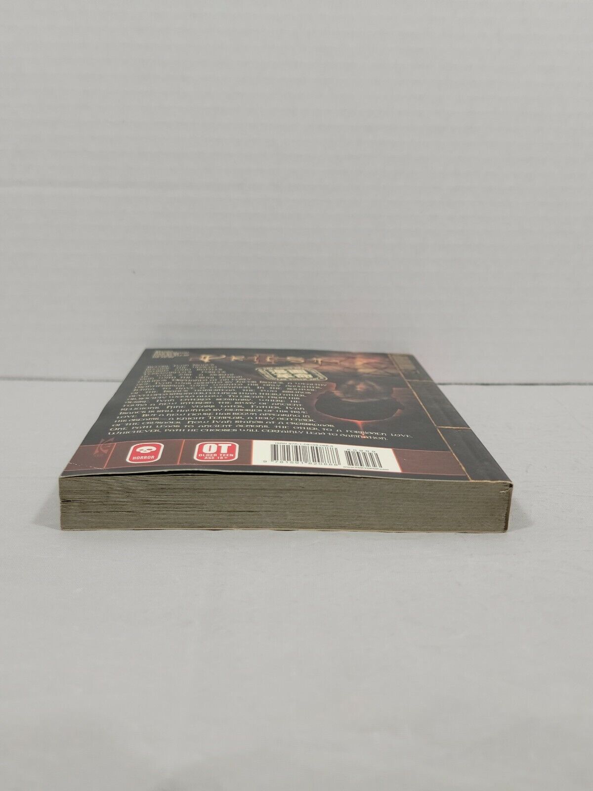 Priest, Vol. 4 by Min-Woo Hyung (Tokyopop, English, Horror, Trade Paperback)