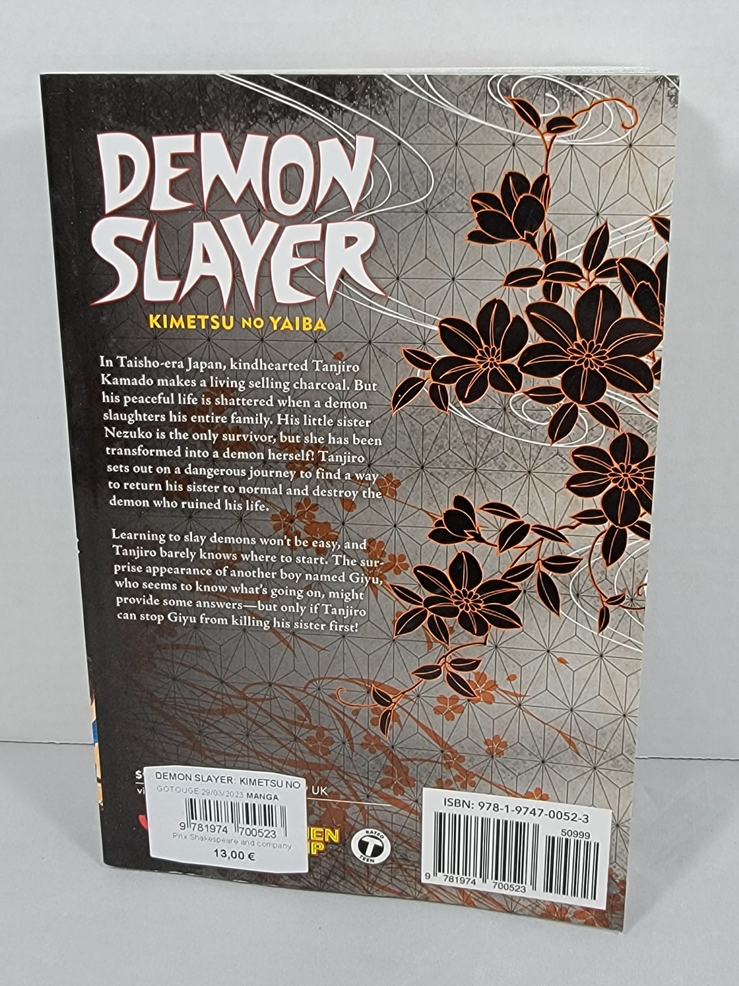 Demon Slayer: Kimetsu No Yaiba Vol 1 by Koyoharu Gotogue