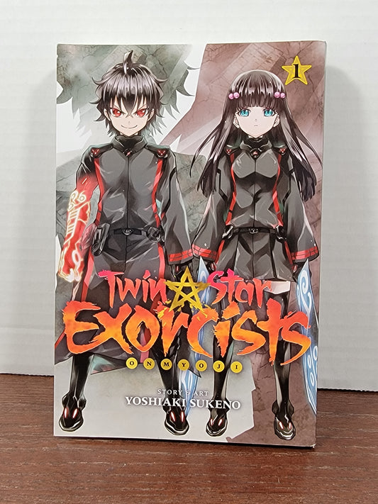 Twin Star Exorcists 1