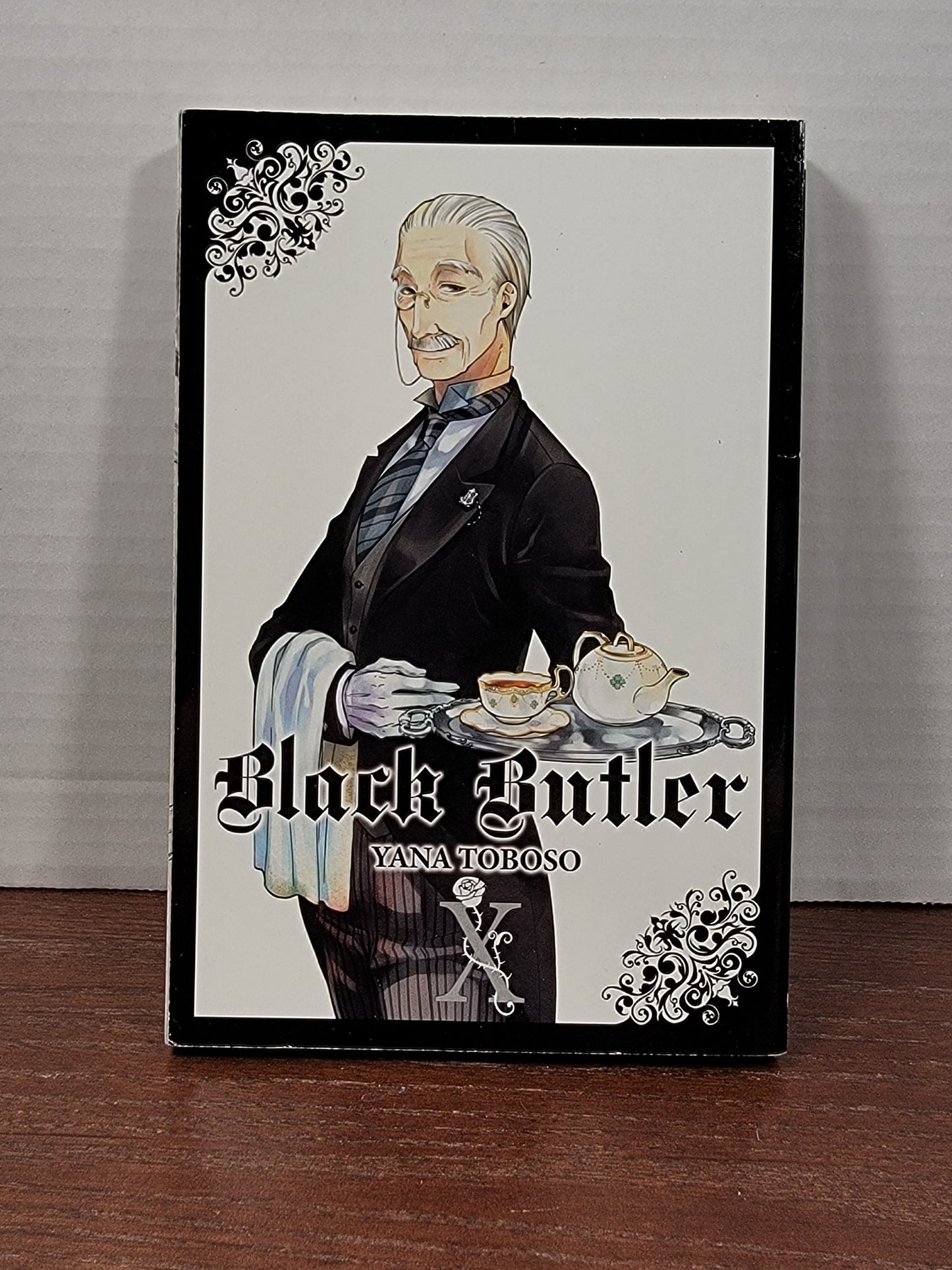 Black Butler 10