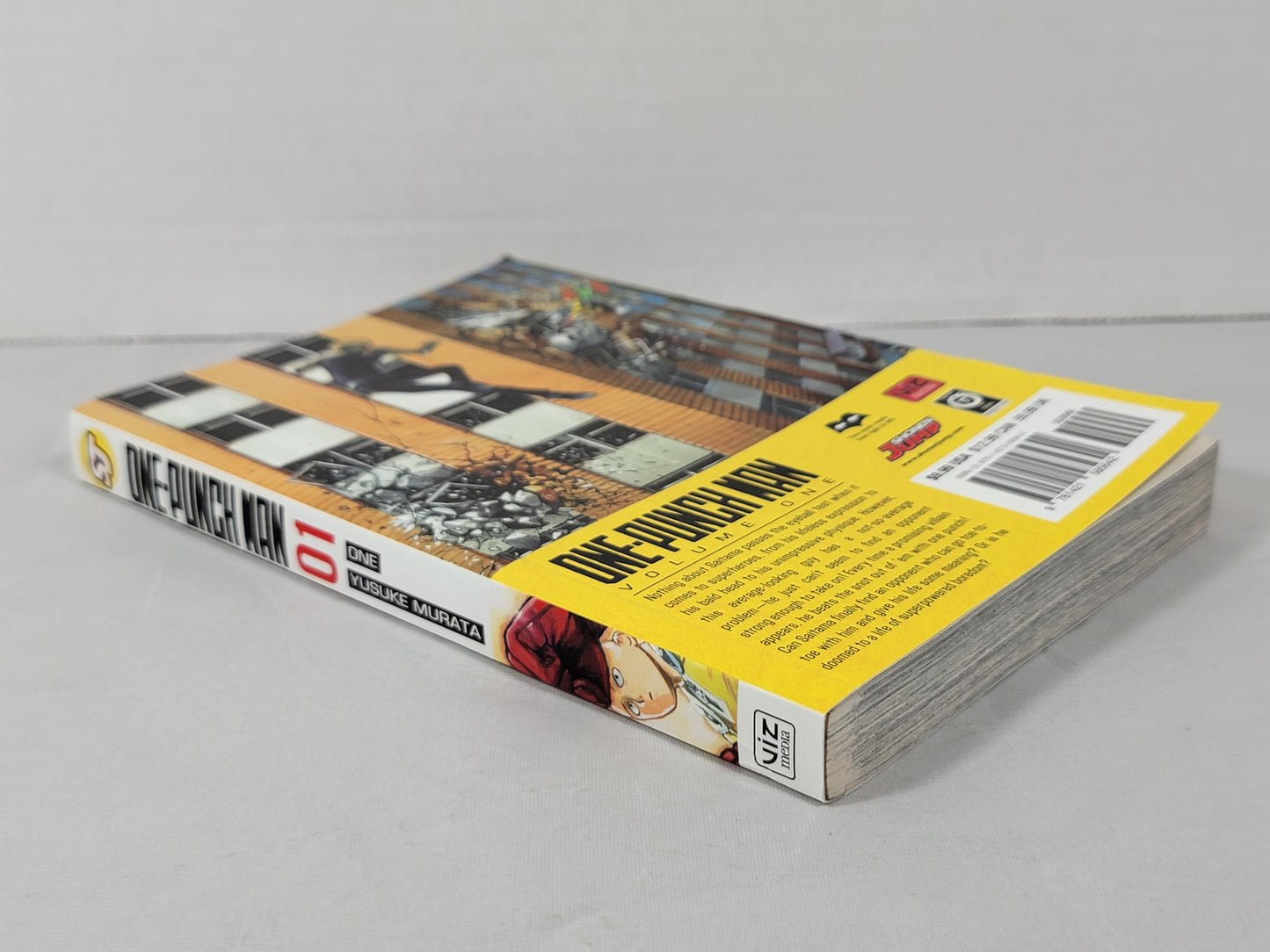 One-Punch Man #1 (Viz Media, 2016, Softcover, English, One,Yusuke Murata)