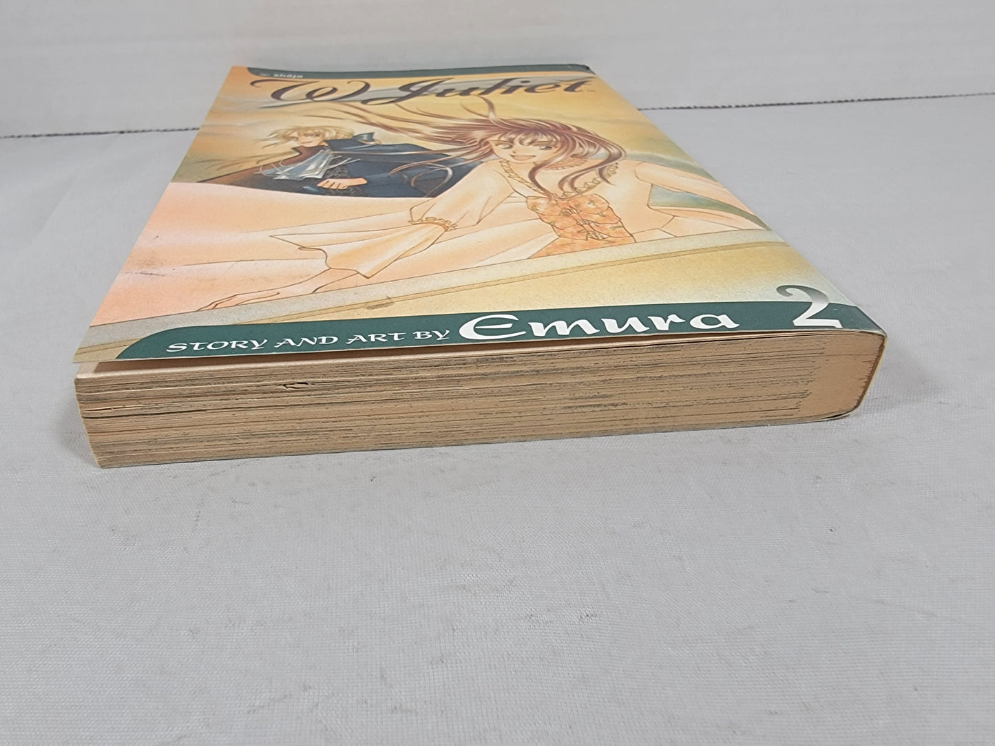 W Juliet #2 (Viz Media, Emura, English)