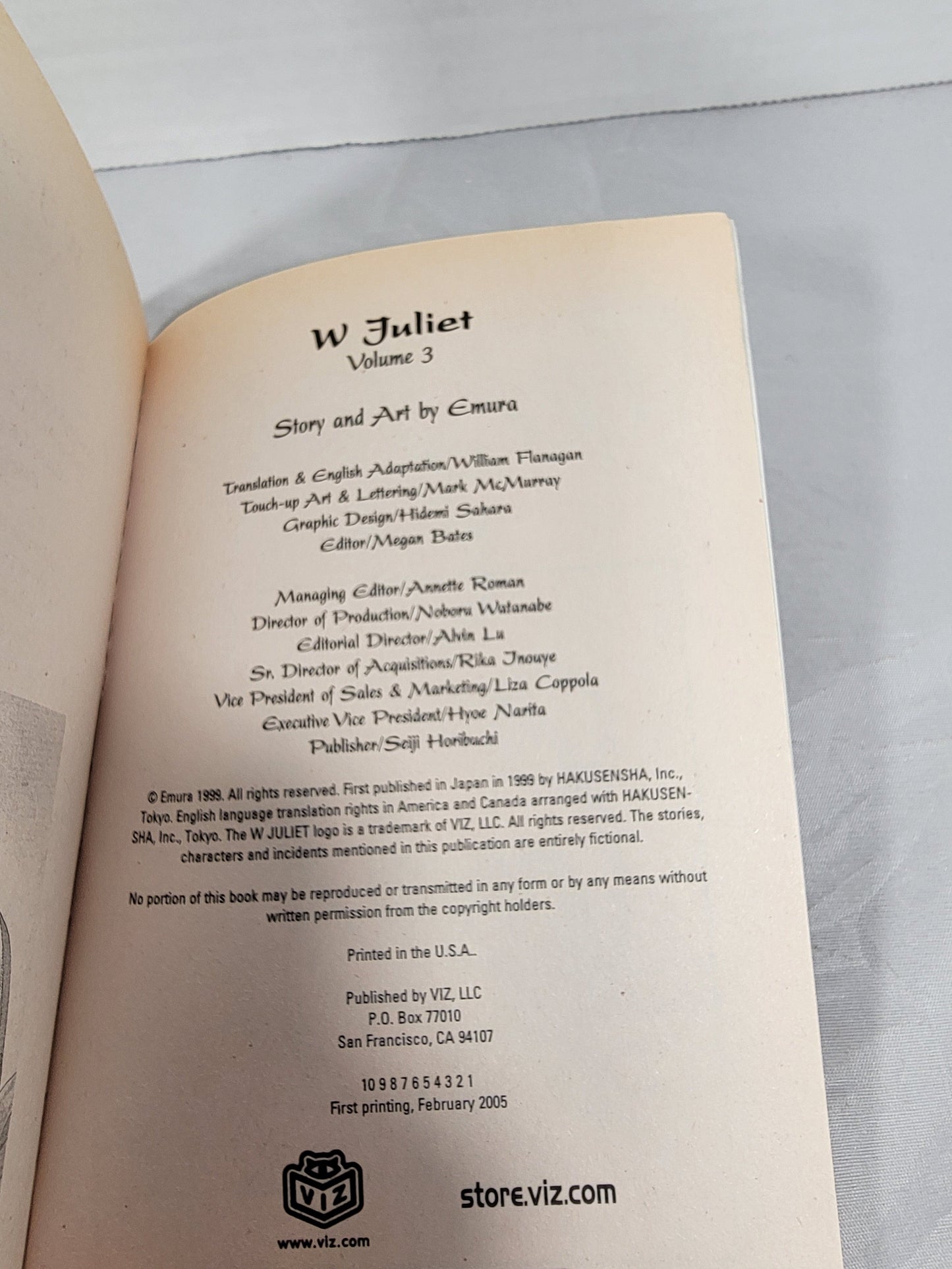W Juliet #3 (Viz Media, Emura, English)