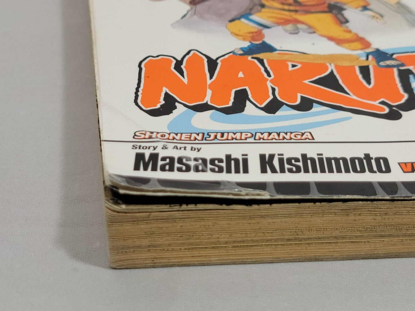 Naruto Vol. 24 by Masashi Kishimoto, Viz Media — pre-owned ex-library manga