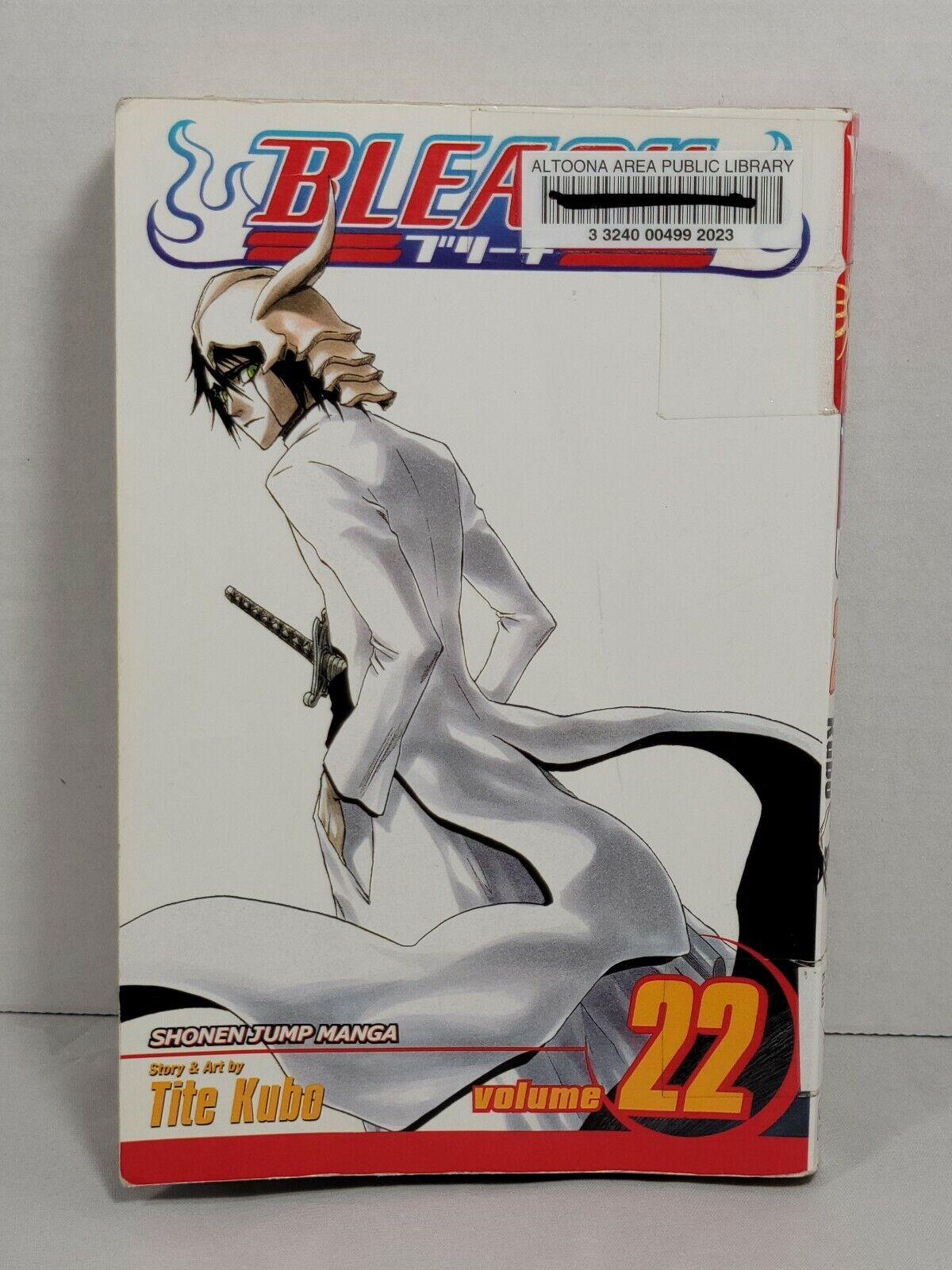 Bleach #22 by Tite Kubo Ex-Library copy