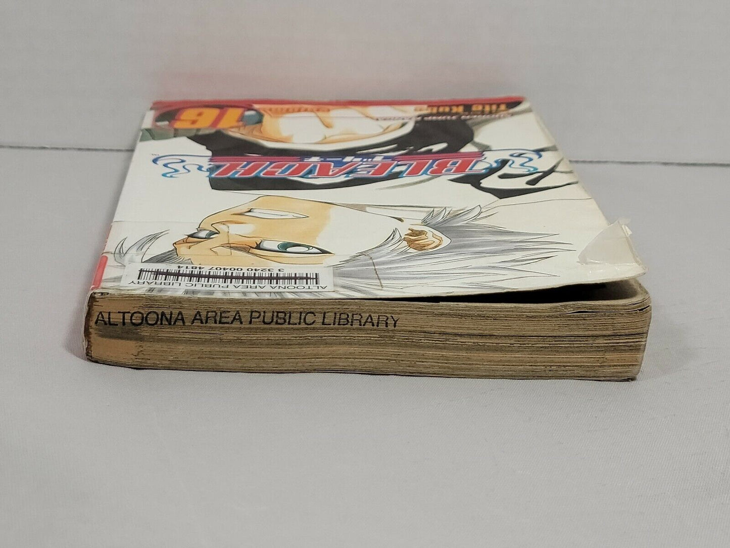 Bleach #16 by Tite Kubo Ex-Library copy