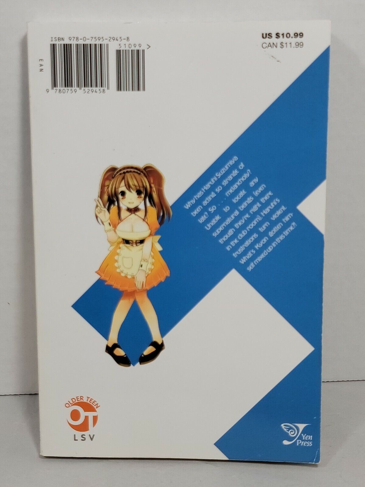 The Melancholy of Haruhi Suzumiya, Vol. 2 by Nagaru Tanigawa (Yen Press English)