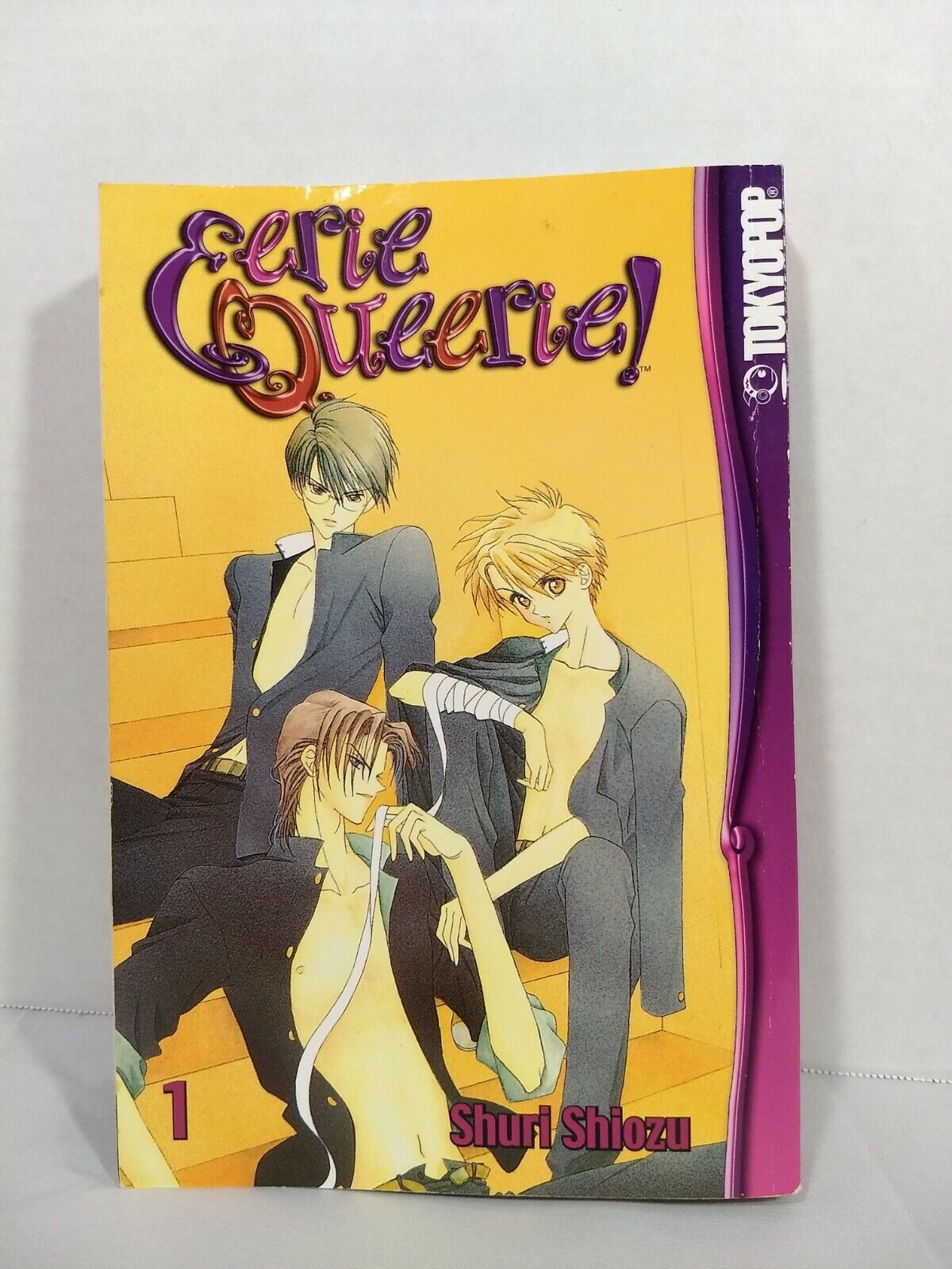 Eerie Queerie! Vol. 1 by Shuri Shiozu (Tokyopop, English Manga)