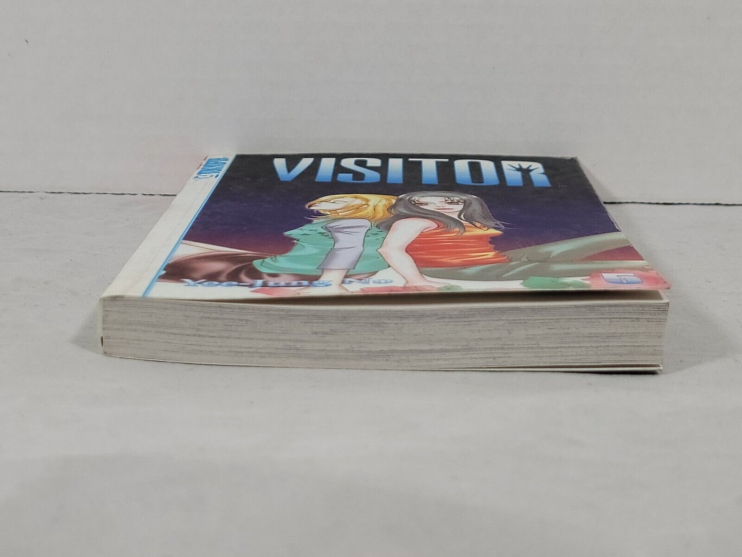 Visitor #5 by Yi-Jung No (Tokyopop, English, Graphic Novel, Trade Paperback)