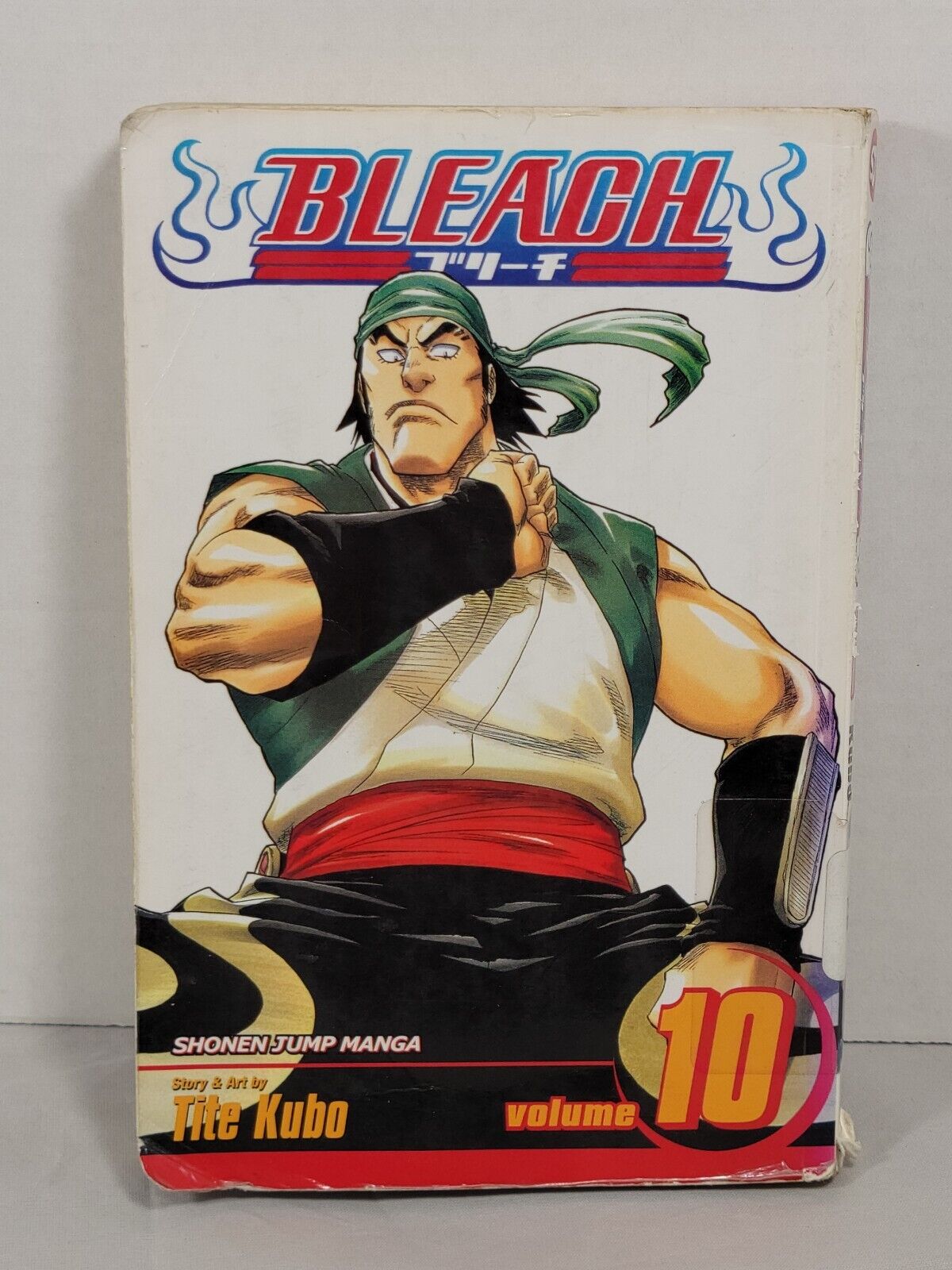 Bleach #10 by Tite Kubo Ex-Library copy