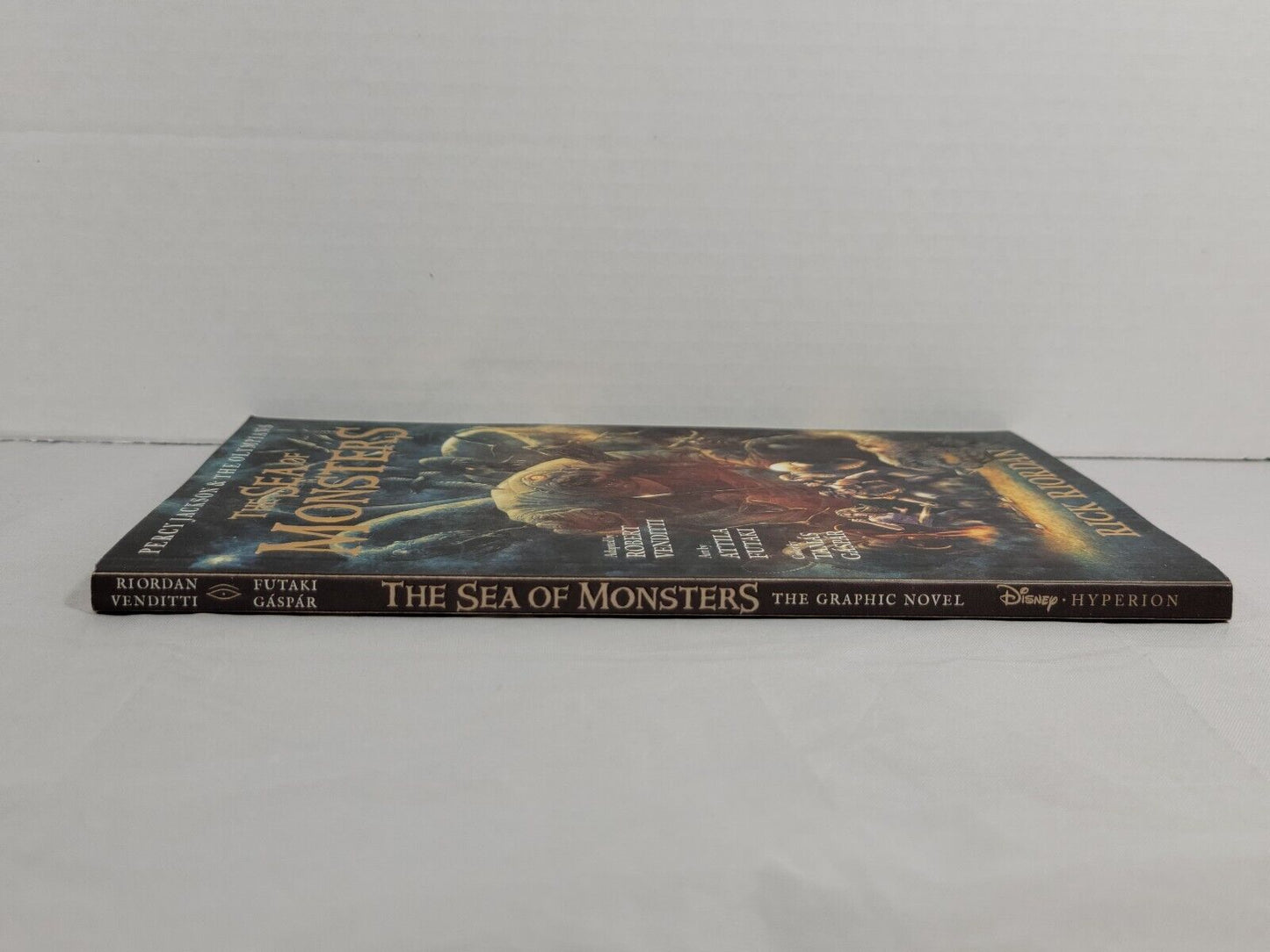 Percy Jackson and the Olympians Sea of Monsters by Rick Riordan