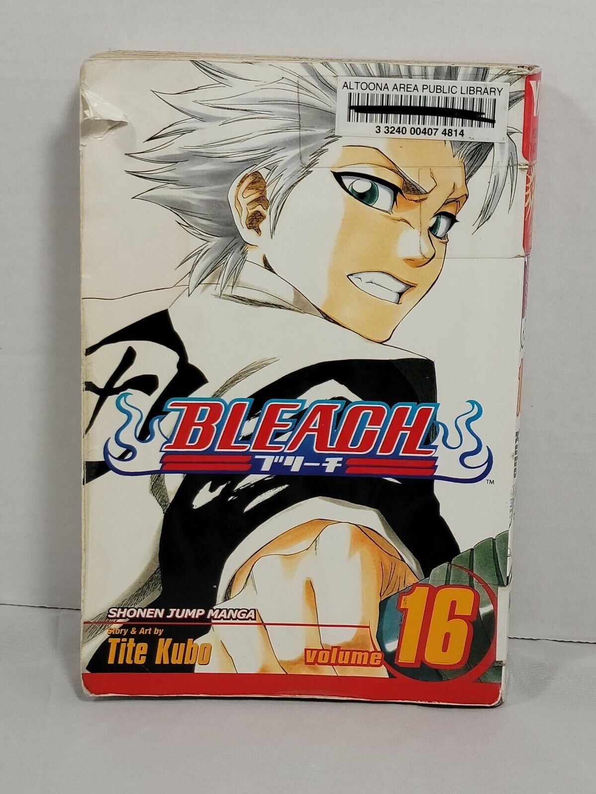 Bleach #16 by Tite Kubo Ex-Library copy