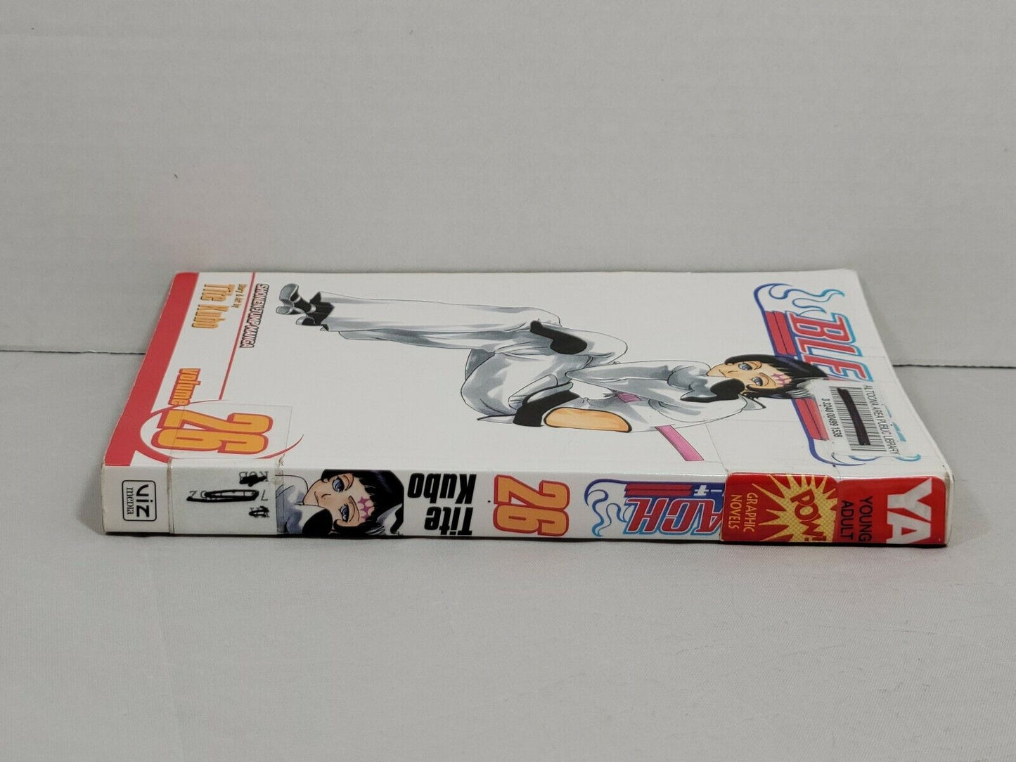 Bleach #26 by Tite Kubo Ex-Library copy