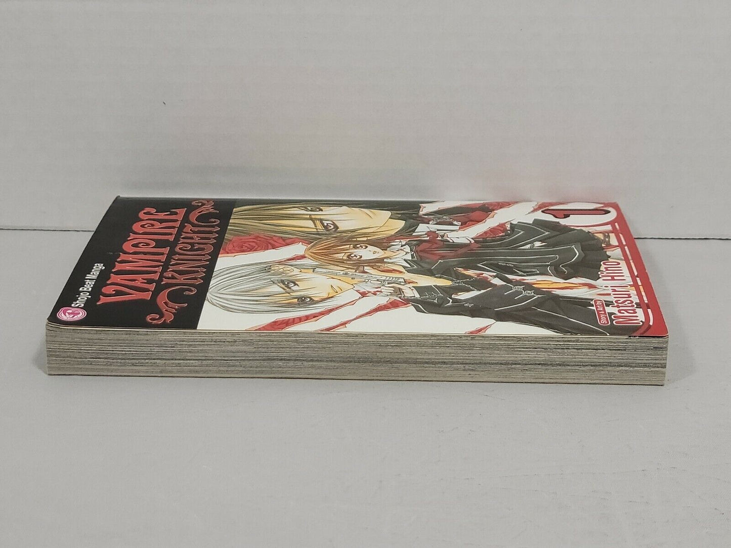 Vampire Knight, Vol. 1 by Matsuri Hino (Viz Media, English, Trade Paperback)