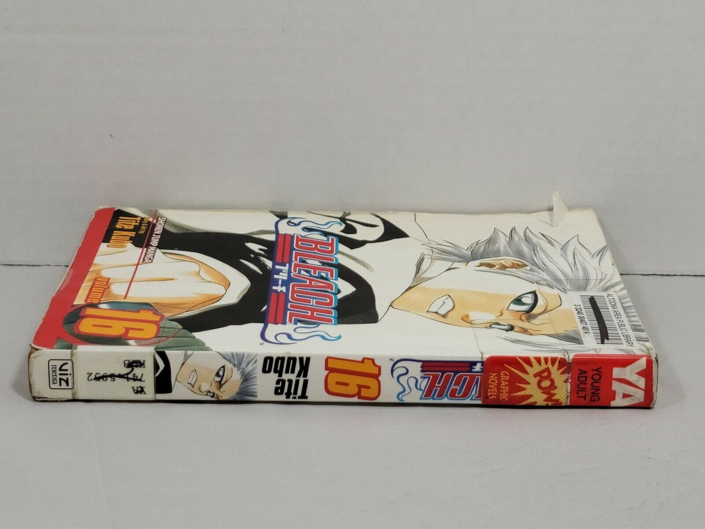 Bleach #16 by Tite Kubo Ex-Library copy