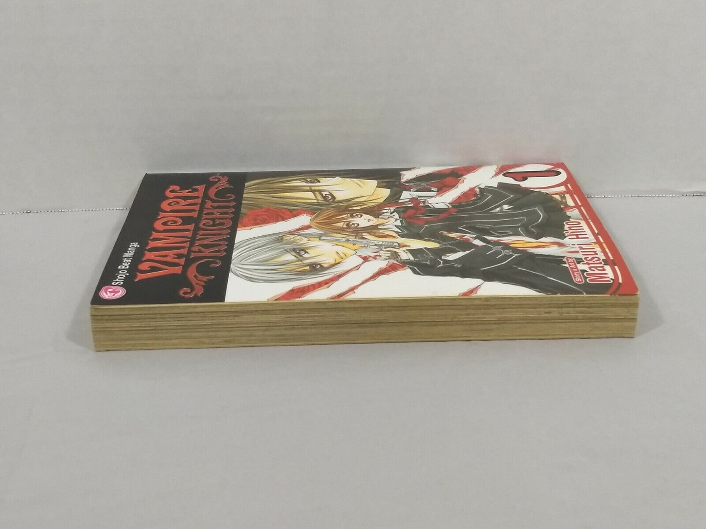 Vampire Knight, Vol. 1 by Matsuri Hino (2007, Trade Paperback, Viz Media)