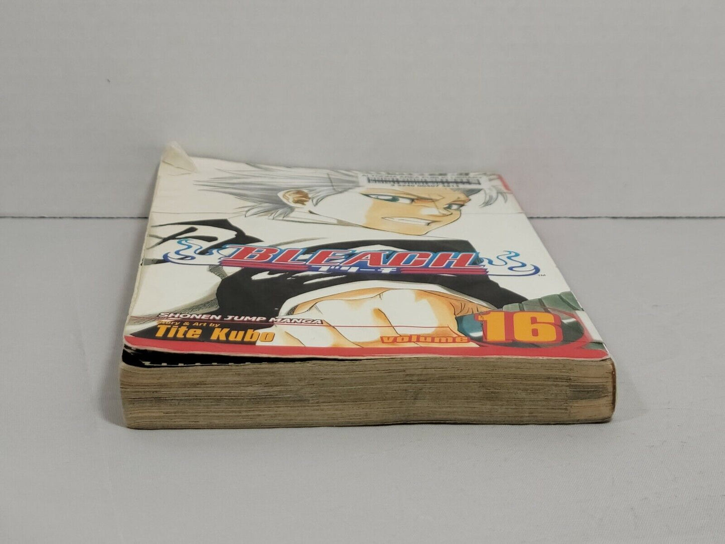 Bleach #16 by Tite Kubo Ex-Library copy